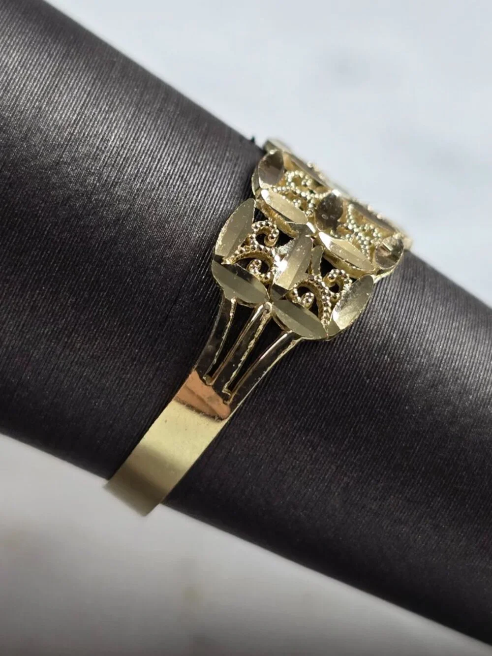 Womens 10K Yellow Gold Modernist Filigree Ring 1.5g E7941